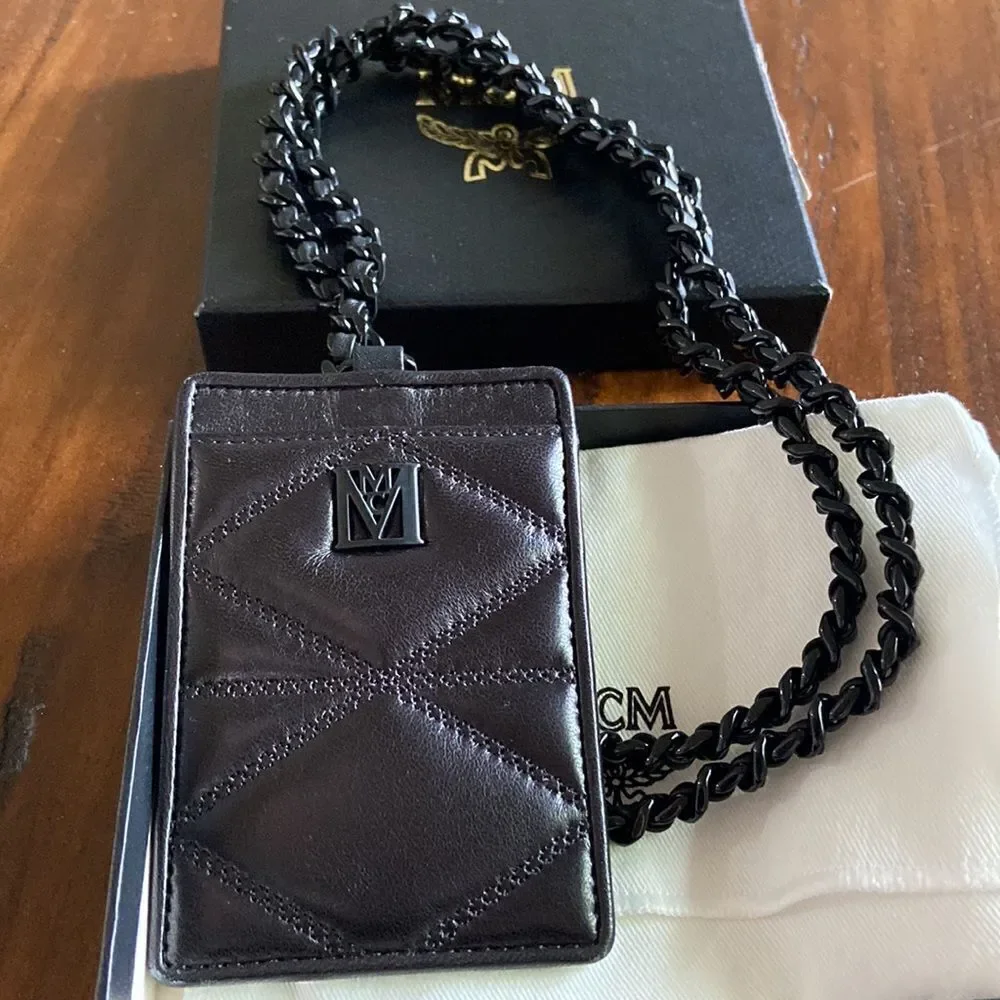 MCM Chain Card Case in Cloud Quilted Leather New original box and dust bag